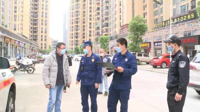 肇慶開展消防整治行動，拆除防盜窗、開設逃生窗